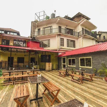Oyo 7905 Holiday Inn Dalhousie Buitenkant foto