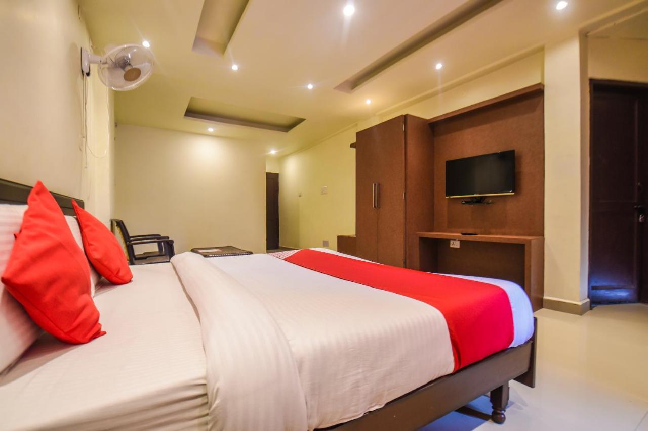 Oyo 7905 Holiday Inn Dalhousie Buitenkant foto